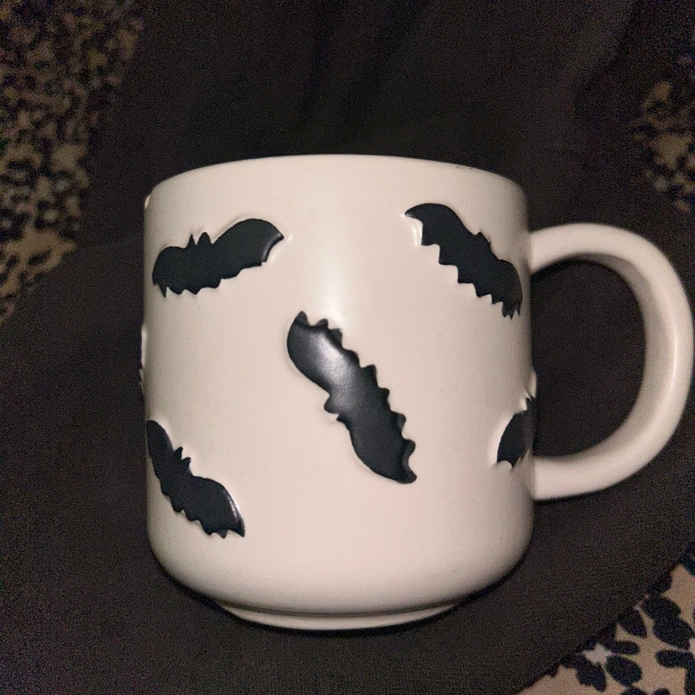 Black Bat Design Mug